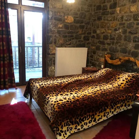 Villa Traditional